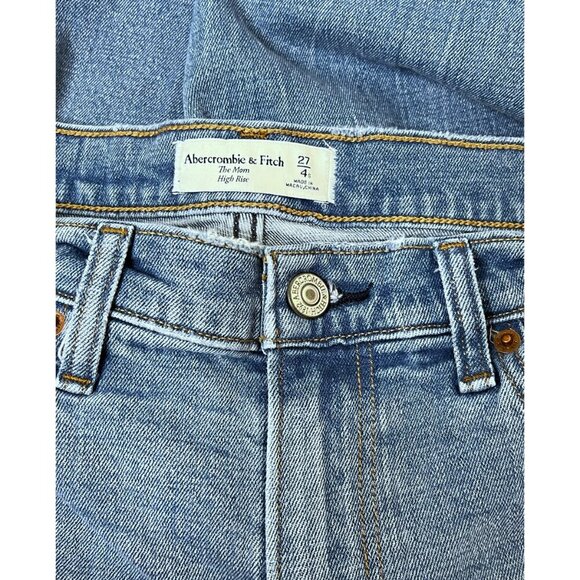 Abercrombie & Fitch the Mom High-rise cropped jeans waist 27” size 4S light wash - Picture 7 of 9